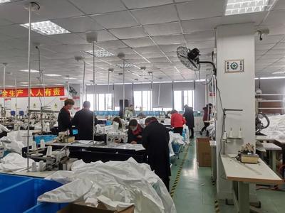 这就是上海“抗疫”速度!5天完成转产,周浦这家企业的防护服开工生产了!