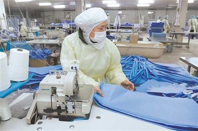疫情期间,有工厂竟以三到五倍工资请员工返厂开工!