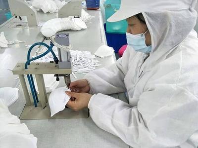 大爱!武汉开发区一停工企业无限期开工生产医疗防护品 全力满足市场需求