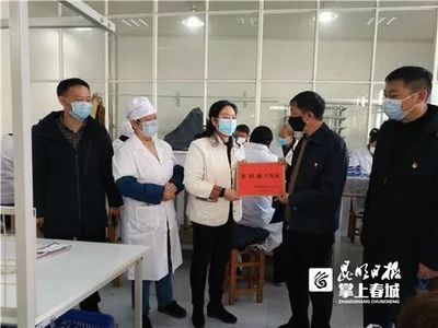 盘龙区总工会慰问疫情防控物资生产一线职工